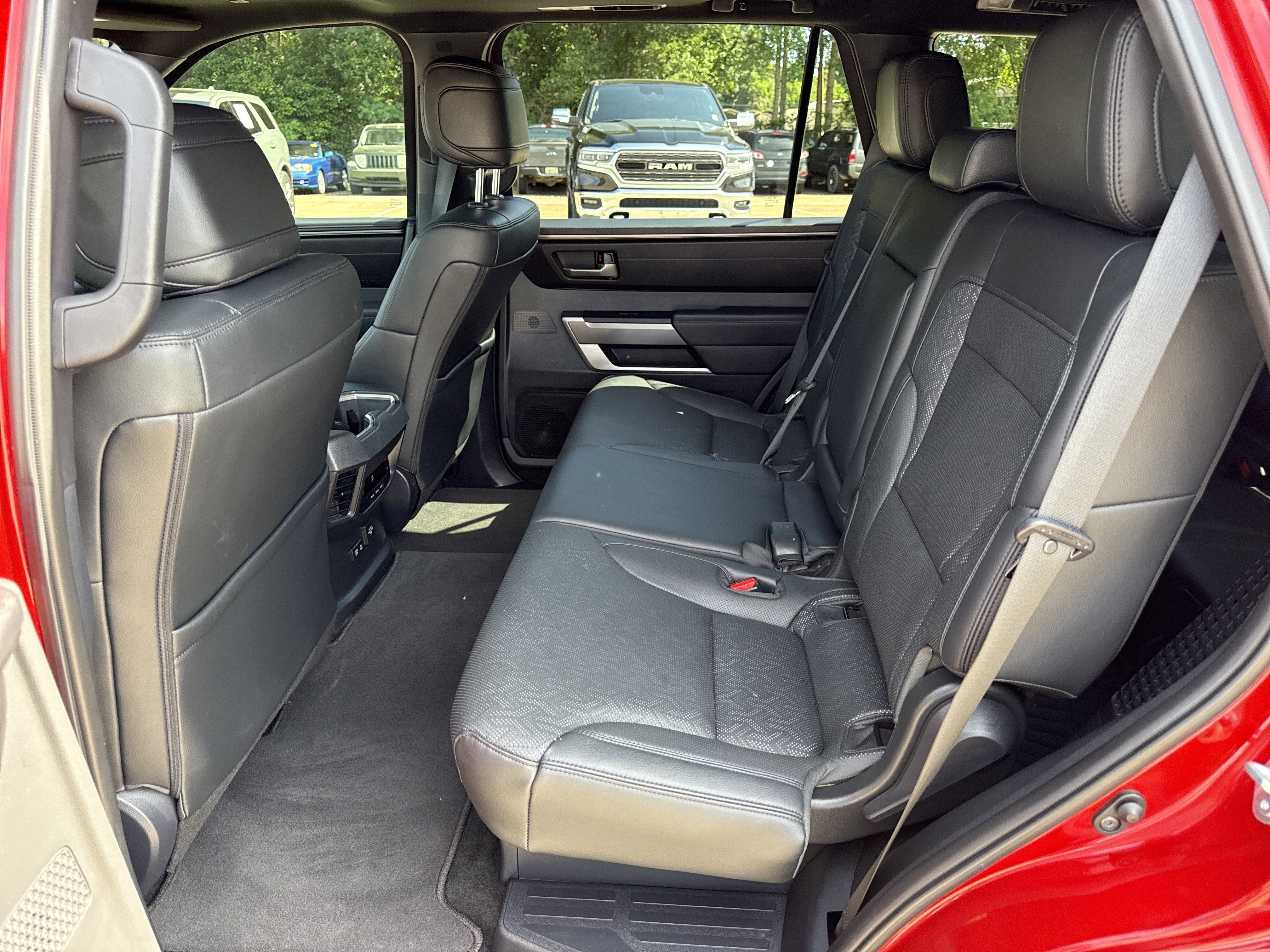 2025 Toyota Sequoia SR5