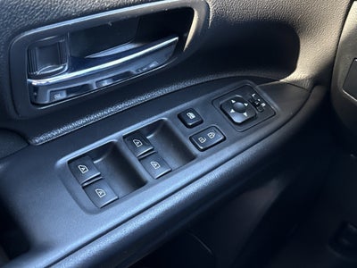 2020 Mitsubishi Outlander ES