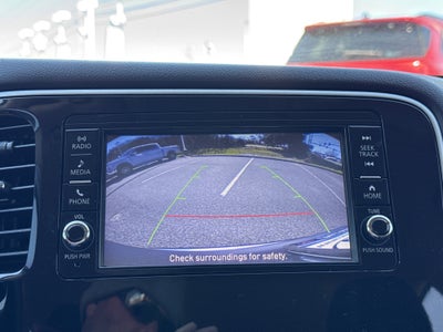 2020 Mitsubishi Outlander ES