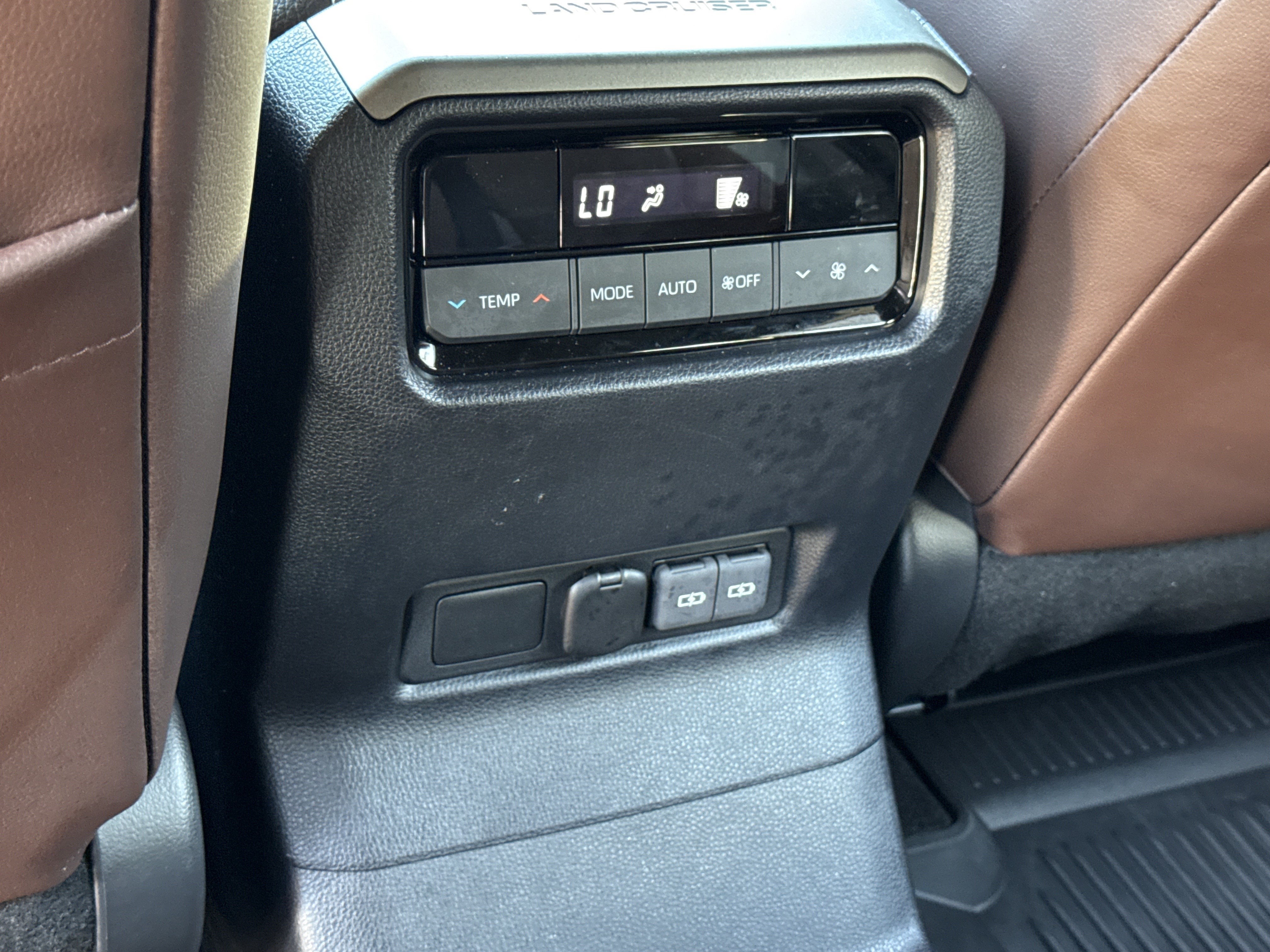 2025 Toyota Land Cruiser Base