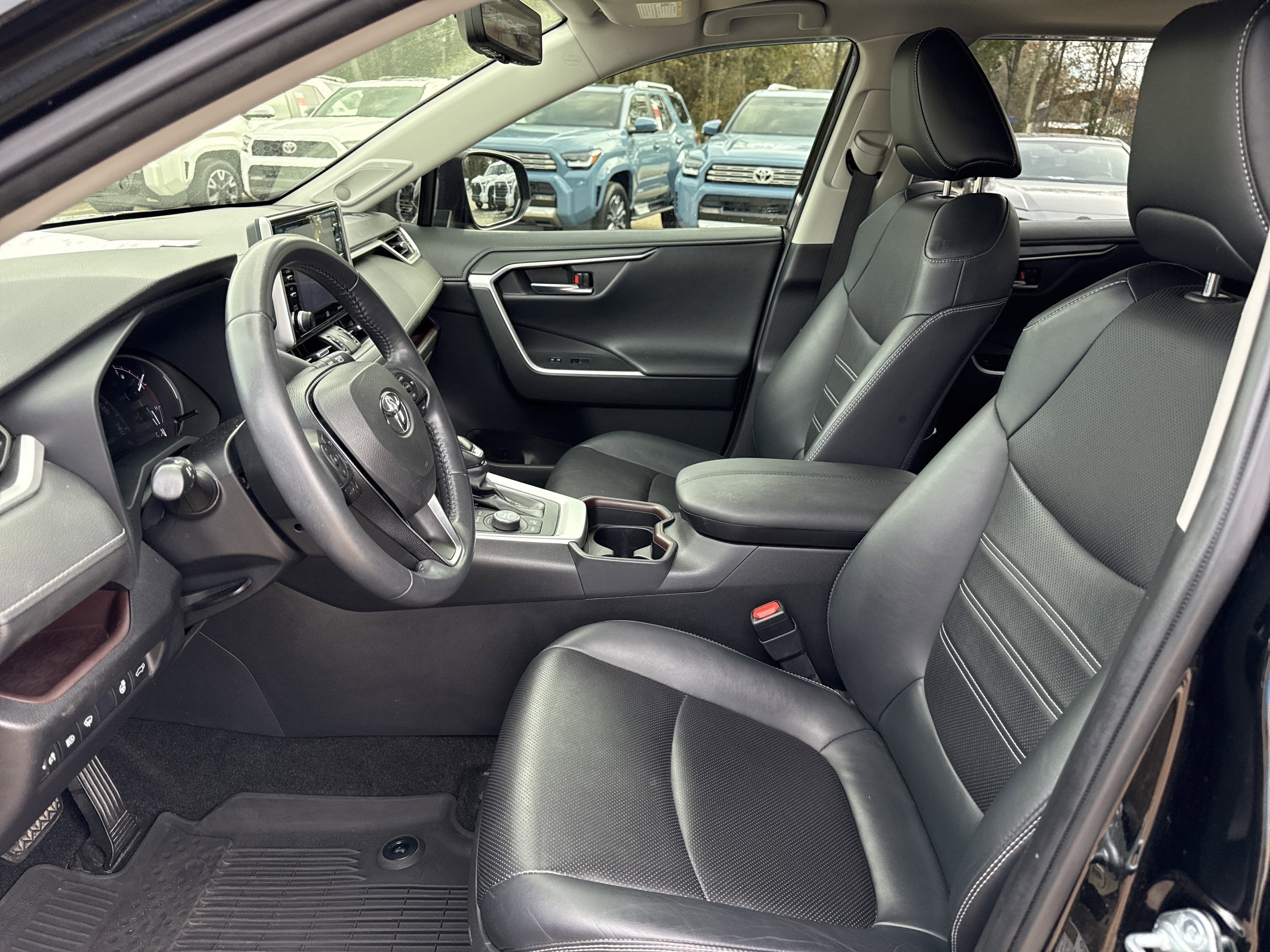 2020 Toyota RAV4 Limited