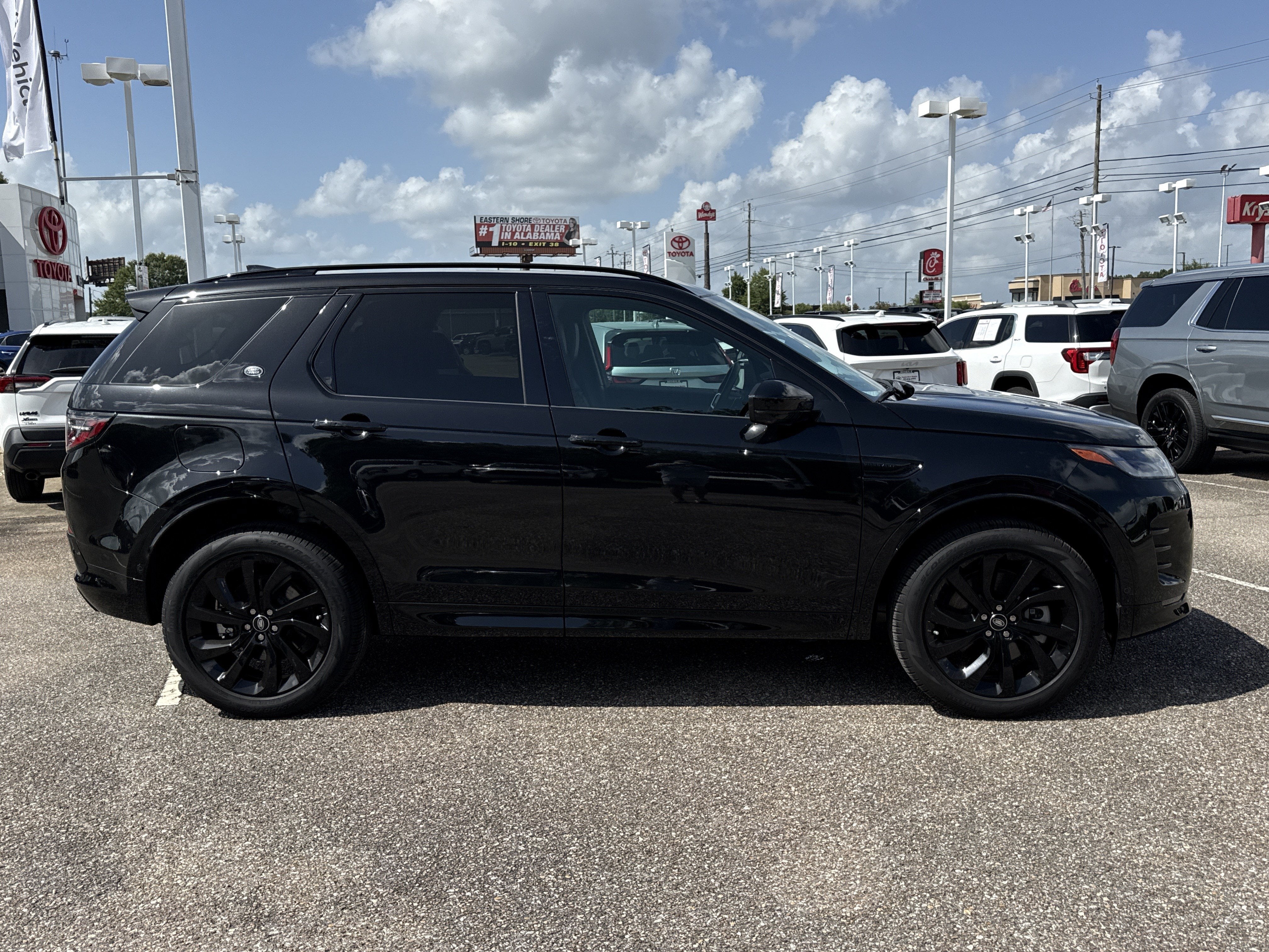 2025 Land Rover Discovery Sport Dynamic SE