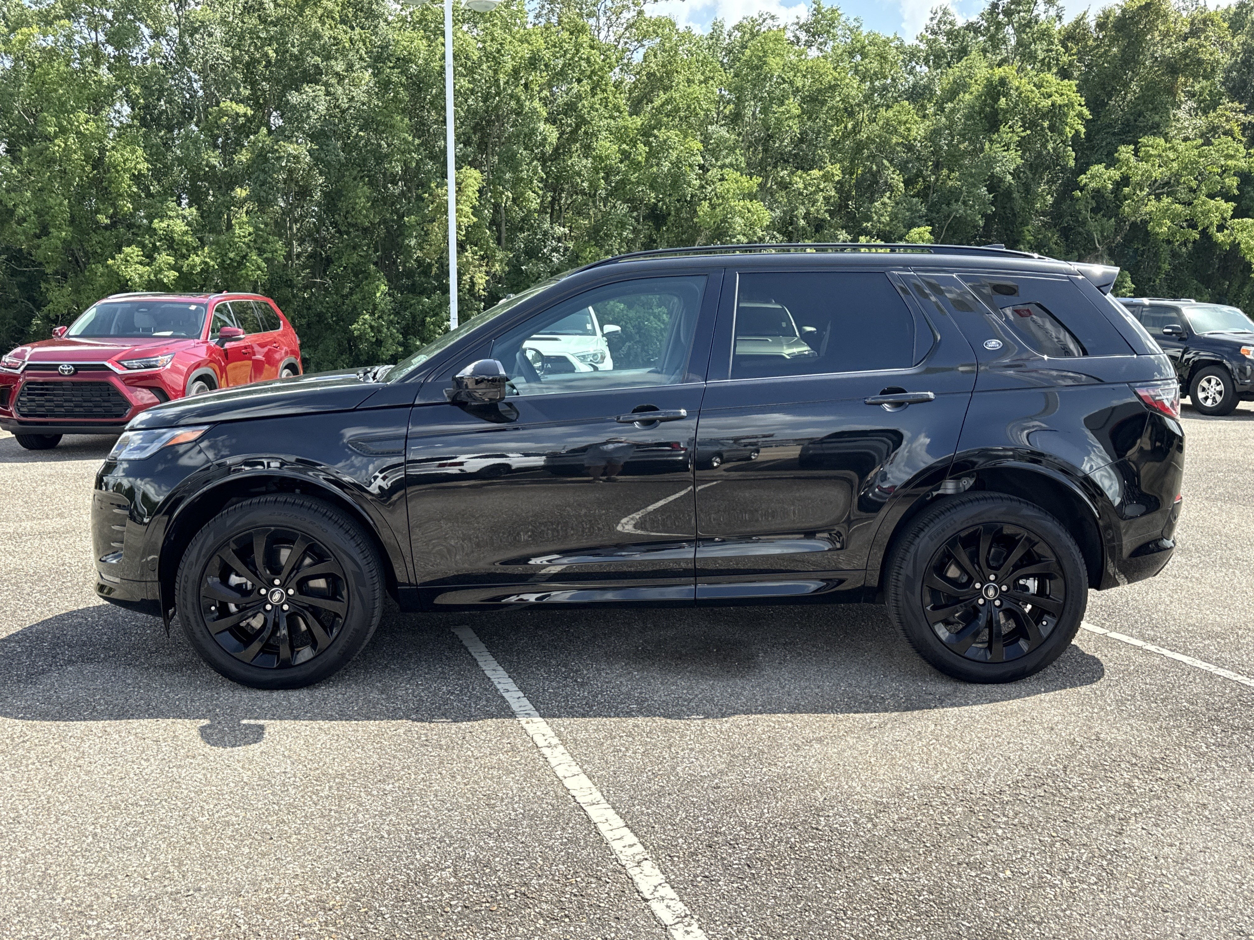 2025 Land Rover Discovery Sport Dynamic SE